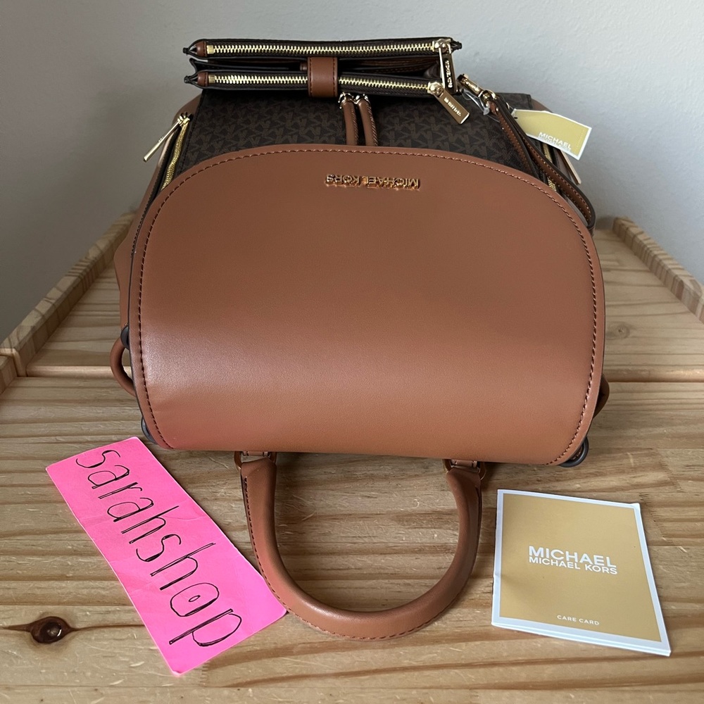 🌼Michael Kors Backpack Set - Picture 5 of 16